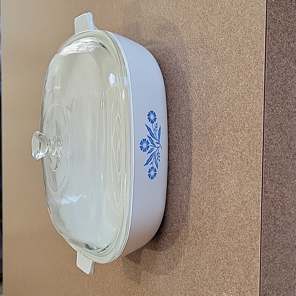 Vintage Corning Ware Pyroceram 10" Casserole Dish with Cover!!!